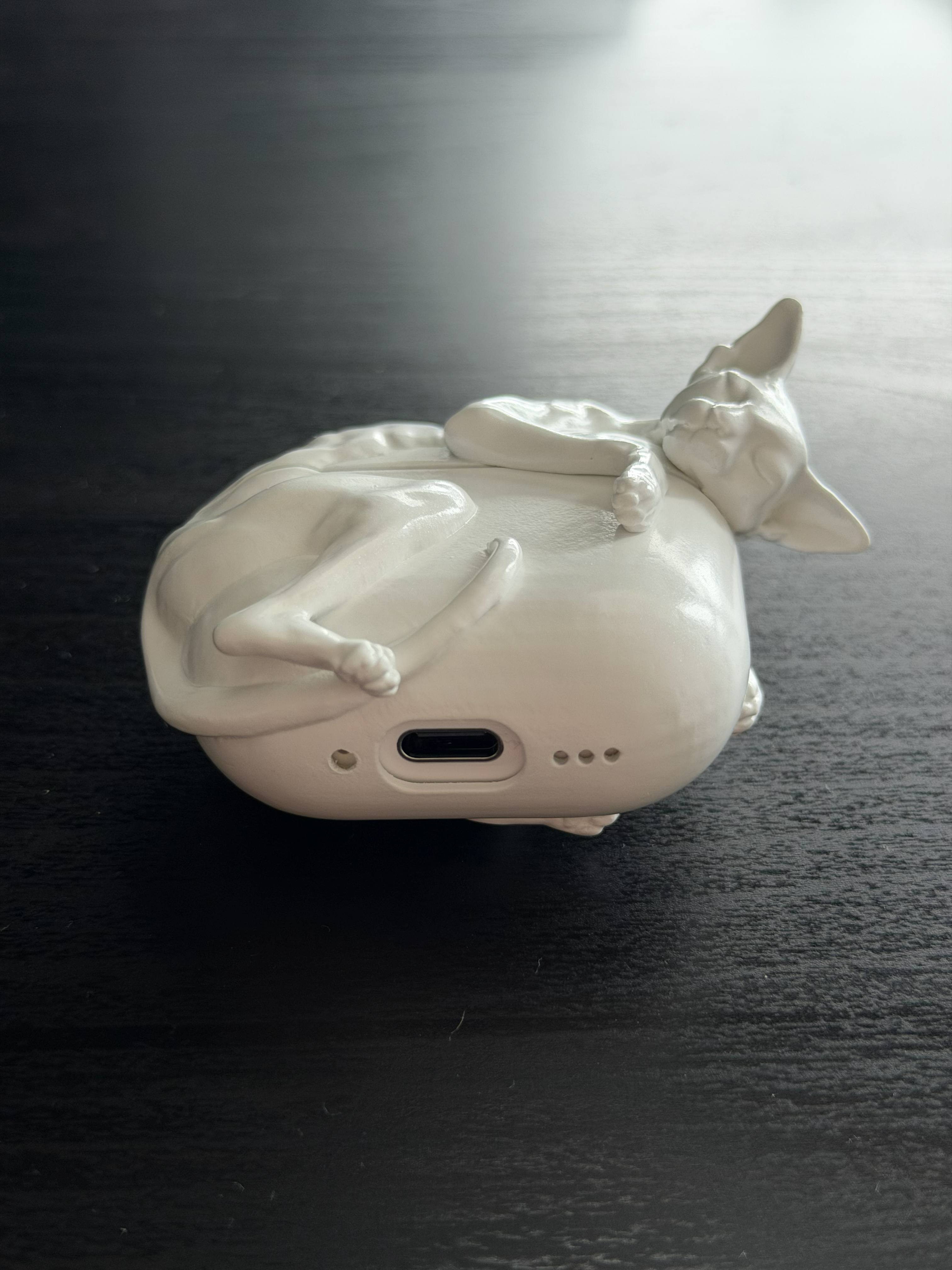 CataMount Original handmade Sphynx Cat AirPods Case for AirPods Pro 1/2/3 & AirPods 4