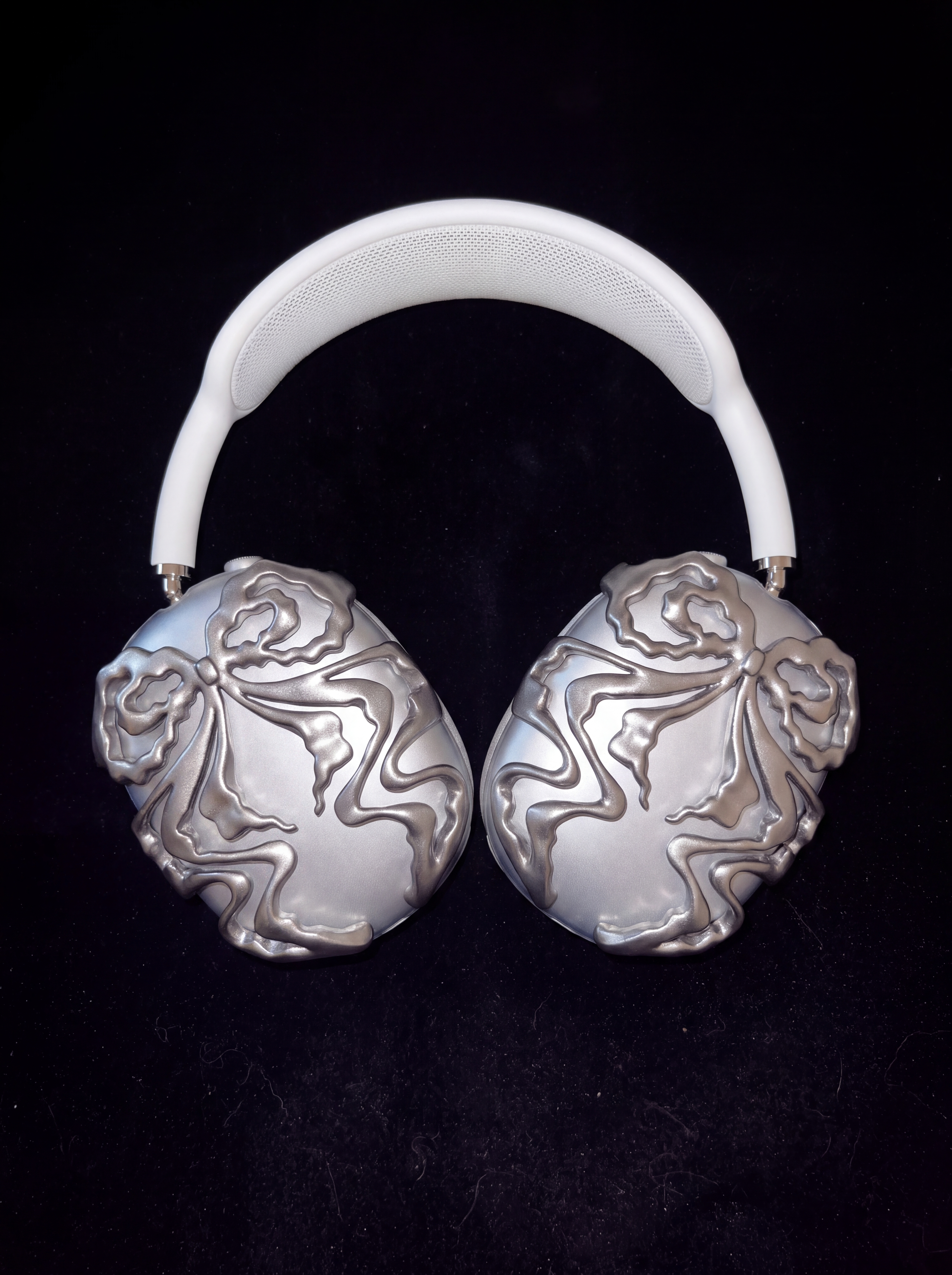 CataMount Original handmade Pearl Ribbon Bow Case for AirPods Max